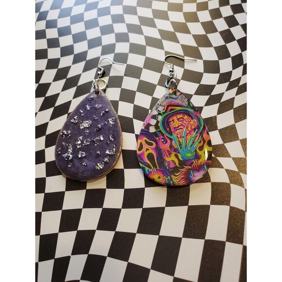 Handmade Unique Horror lover dangle large earrings. - Picture 4 of 4